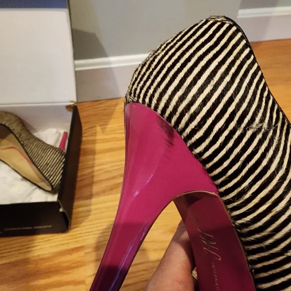 International concepts special edition pumps - Picture 5 of 9